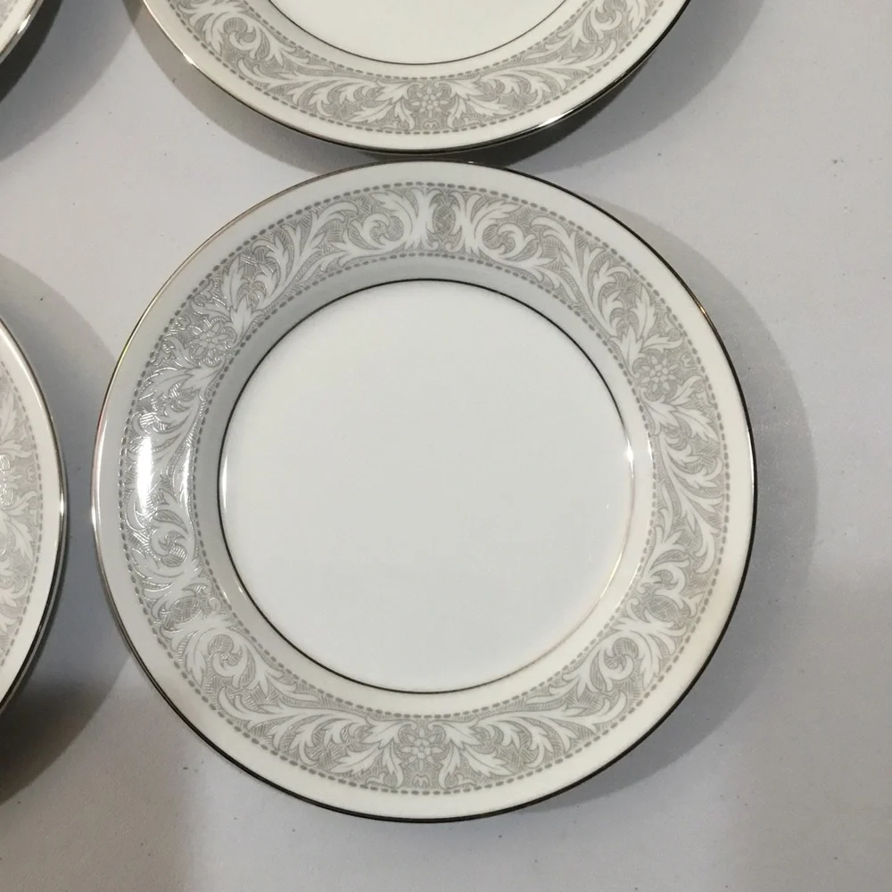 Vintage 70’s Imperial ‘Whitney’ Bread Plates Set of 4